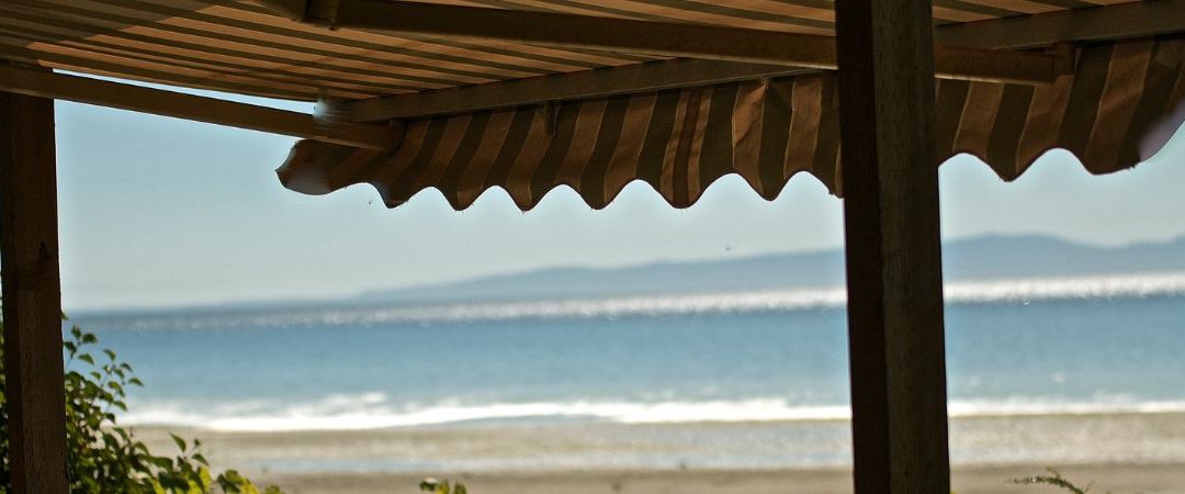 Sunshine Coast Awnings: Shade and Style for Your Home